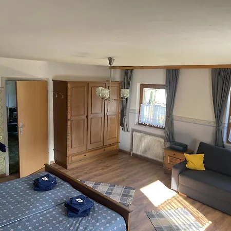 Rum i privatbostad Haus Tanne